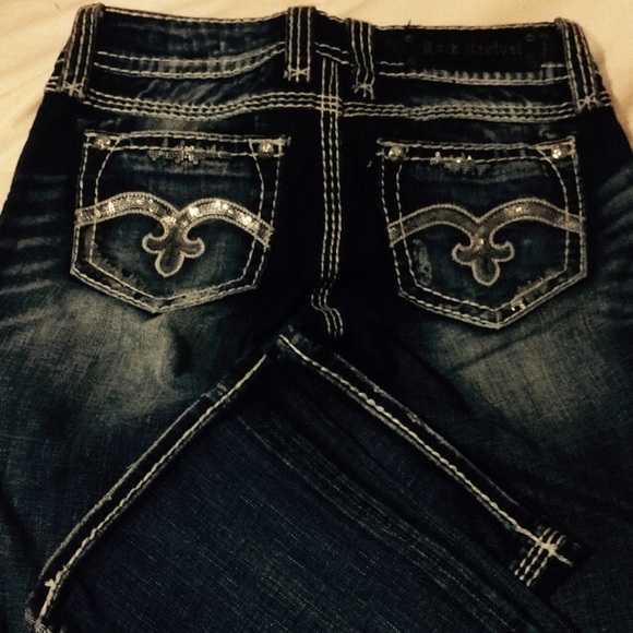 Rock revival jeans for @snowjee