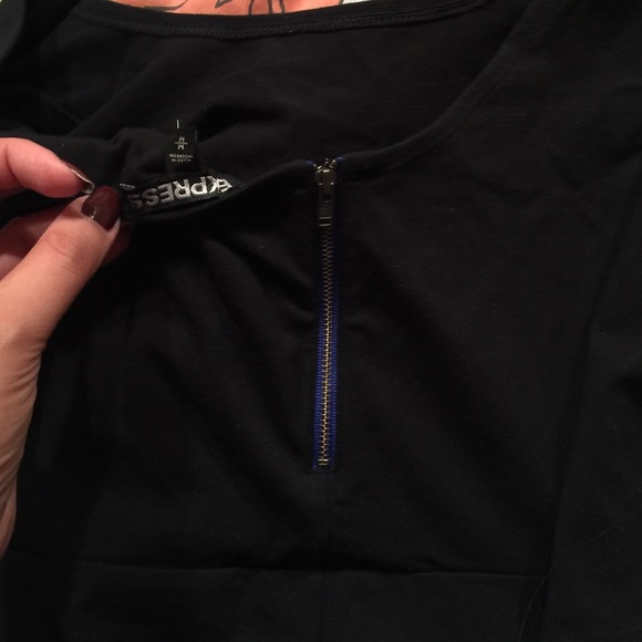 ✖️SOLD✖️EXPRESS black dress - Picture 4 of 4