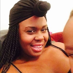 Meet your Posher, Imani