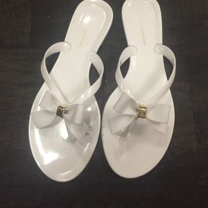 Chinese laundry white sandal