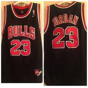 Nike Bulls Micheal Jordan jersey