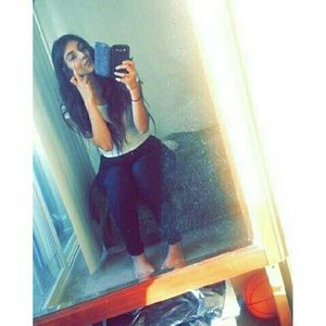 Meet your Posher, Paola