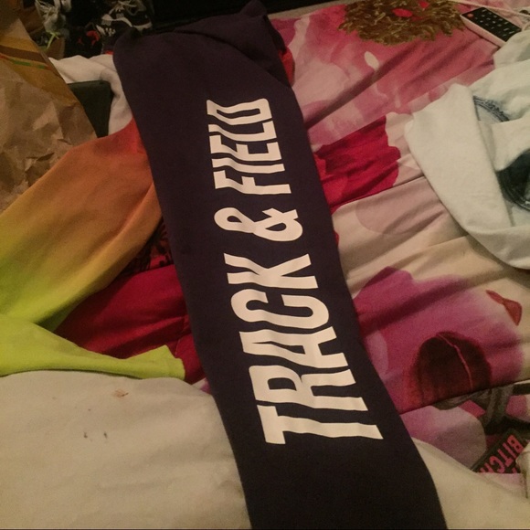 Nike - Picture 4 of 4