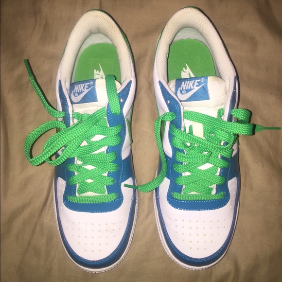 NIB Women's Nike Terminator Low - RARE! - Picture 2 of 4