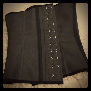 Waist Trainer