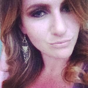 Meet your Posher, Veronica