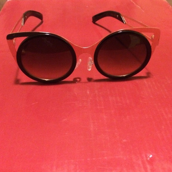 Cute Cat Eye Sunglasses 👓😎