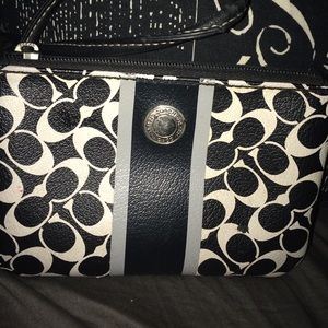 Wristlet wallet!