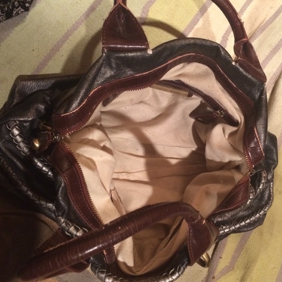 Handbag - Picture 2 of 3