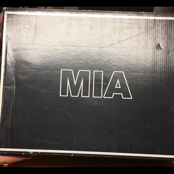 👢EUC/MIA/Mid calf Boots/Jeri/7.5M/Grey distressed - Picture 7 of 7