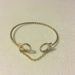Handcuff bracelet