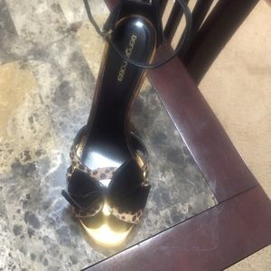 Sergio Rossi high heels size 40😍offers accepted👄