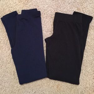 2 Pair of Leggings.