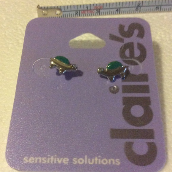 Turtle earrings