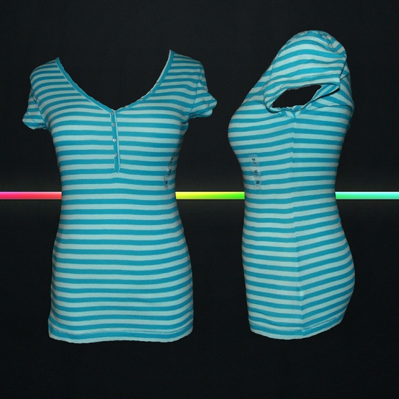 NWT XS Old Navy Teal Perfect Henley Tee