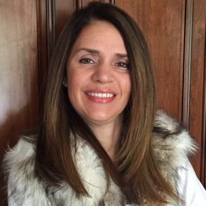 Meet your Posher, Evonne