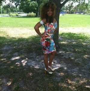 Available S, M and L