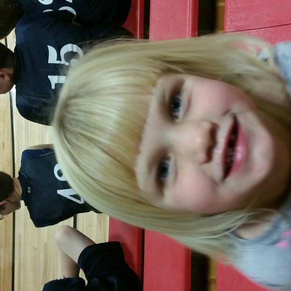 Meet your Posher, Crystal - Picture 1 of 1