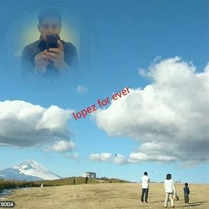 Meet your Posher, Lopez