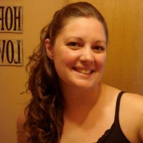 Meet your Posher, Sarah - Picture 1 of 1