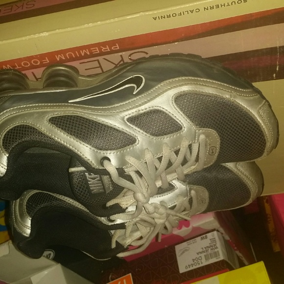 Nike shox