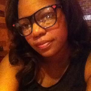 Meet your Posher, Janel