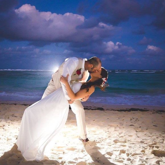 Meet your Posher, Stephanie - Picture 1 of 1