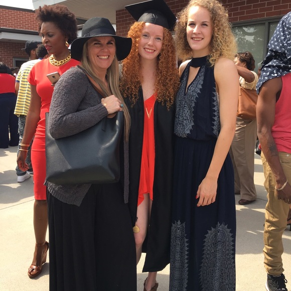 Meet your Posher, Raven - Picture 4 of 4