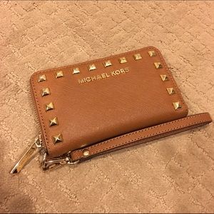 Michael Kors wristlet