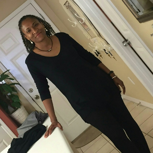 Meet your Posher, Felecia - Picture 1 of 1