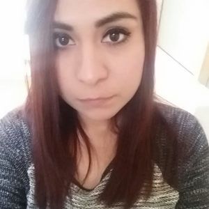 Meet your Posher, Dina