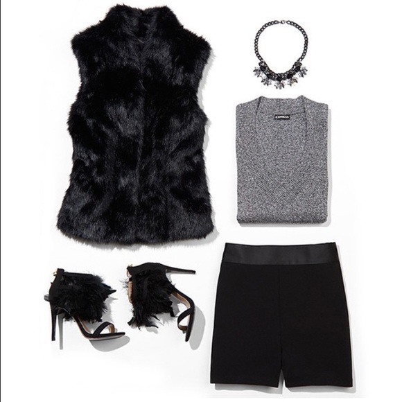 Lush feathery heels - Picture 2 of 4