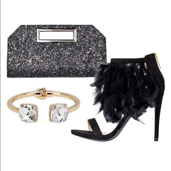 Lush feathery heels - Picture 3 of 4