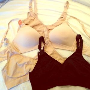 Bundle of 4 Medium Nursing Bras!