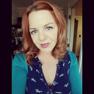 Meet your Posher, Leah