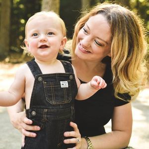 Meet your Posher, April