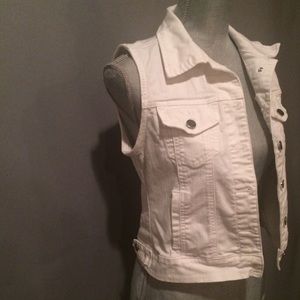 Wax Jeans White jean vest size medium