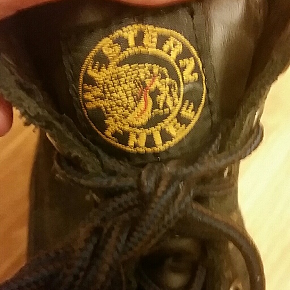 Western Chief Winter Boots - Picture 2 of 2