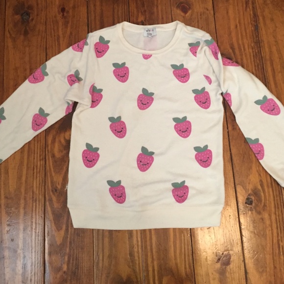 ❤️🍰🍒Wildfox kids, size 14, precious!