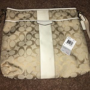 Coach Crossbody Beige / White