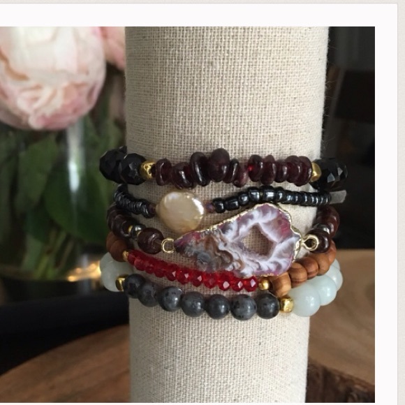 ❤️Back in stock!❤️ Druzy pendant bracelets! Boho - Picture 4 of 4