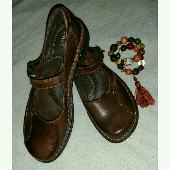 Bass  Shoes - RESERVED @jhidritch Bass Mary Jane Shoes