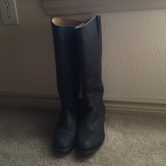 Frye Lindsey Plate Boot