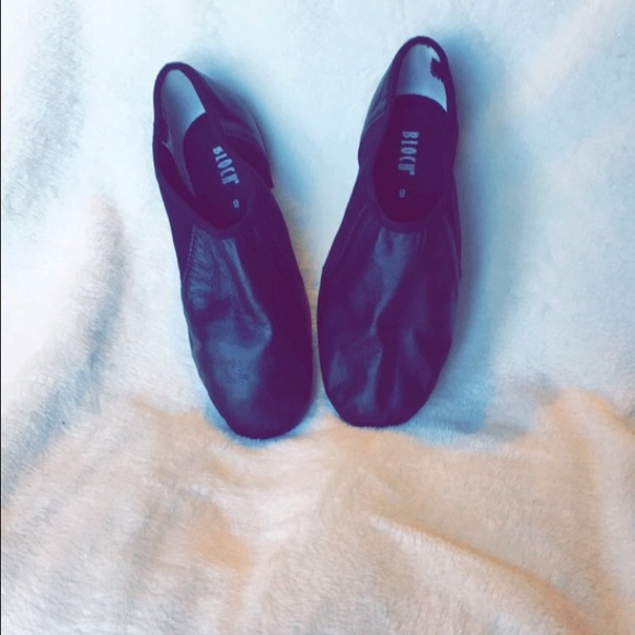Gently used dance flats women's