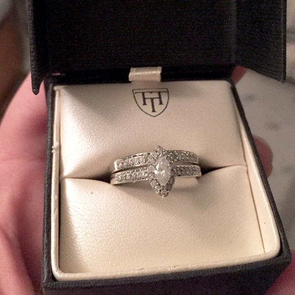 Jewelry - Sold