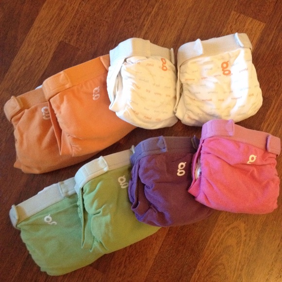 8 g-diapers (cloth diapers) sz small