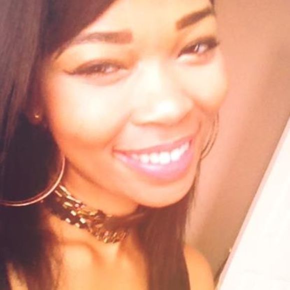 Meet your Posher, Nikki