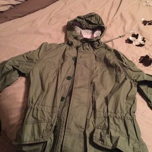 Olive lined hooded jacket.