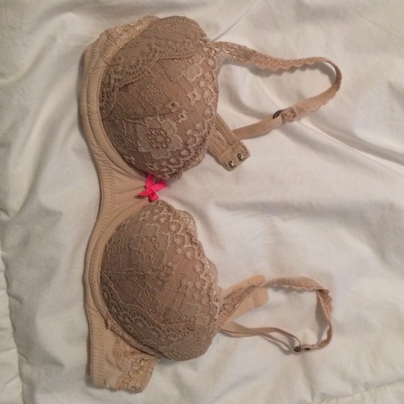 Gilly Hicks Balconet Bra