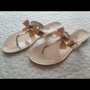Gel Sandals